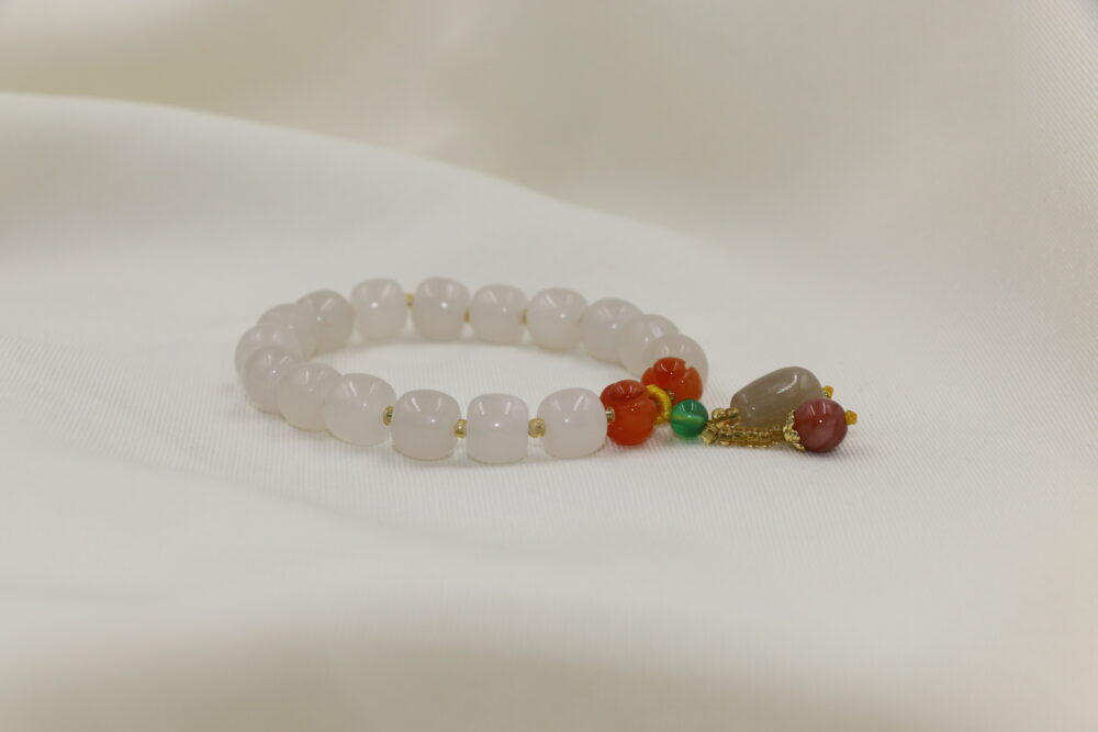 新疆白玉、瑪瑙吊飾