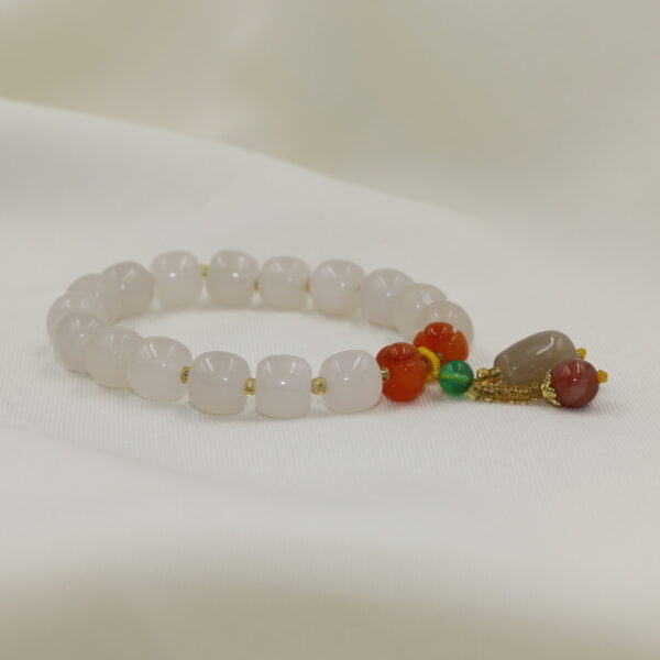 新疆白玉、瑪瑙吊飾